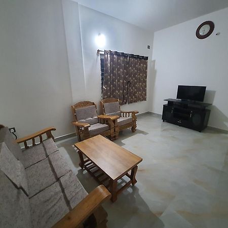 Jk Homestay Mysore Exterior foto